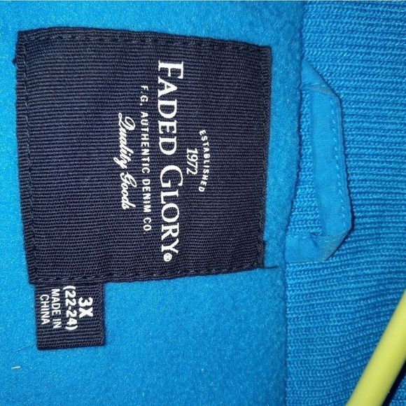 FADED GLORY 3X PUFFER VEST - Picture 4 of 4